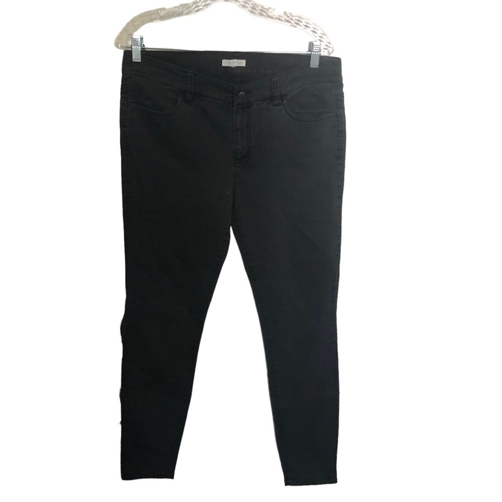Eileen Fisher Organic Cotton straight leg ankle jeans black